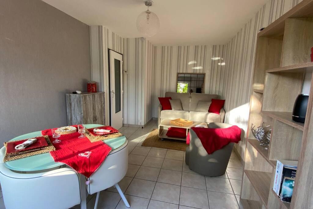 Residence Le Pratey גראנוויל מראה חיצוני תמונה